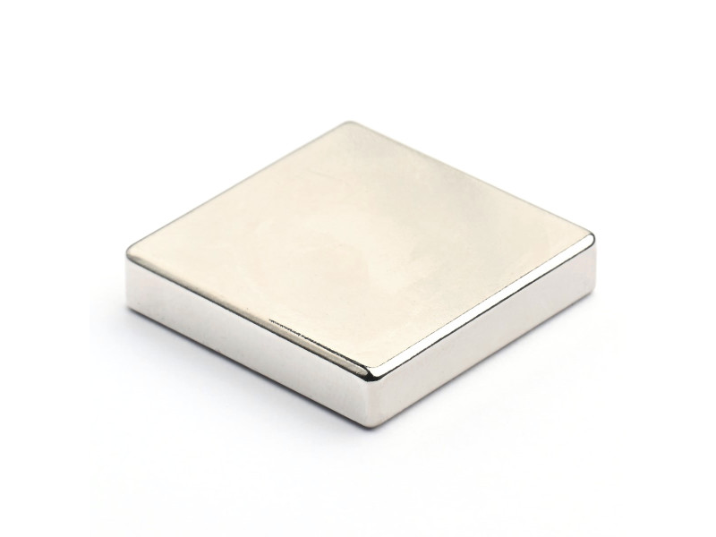 25 x 25 x 5 / N38 - Neodimov magnet (NdFeB)