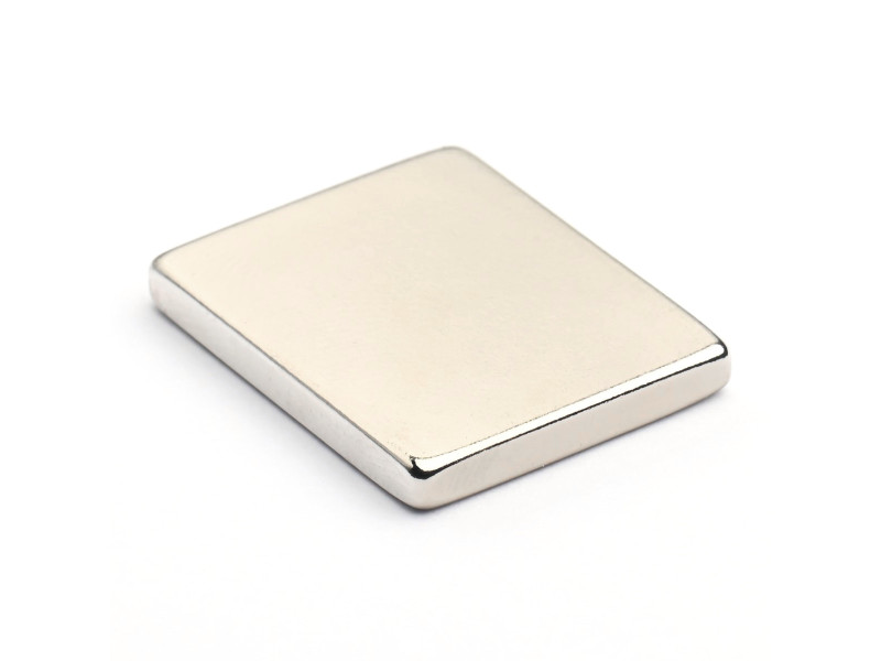 25 x 20 x 3 / N38 - Neodimov magnet (NdFeB)