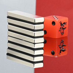 40 x 10 x 4 / N38 - Neodimov magnet (NdFeB)
