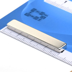 40 x 7 x 3 / N38 - Neodymmagnet (NdFeB)