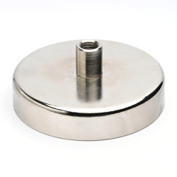 Magnet în carcasă, diametru 80 mm, cu filet M10 - ferită