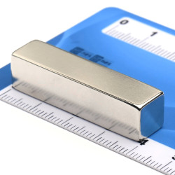 40 x 10 x 10 / N38 - Neodimov magnet (NdFeB)