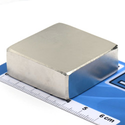 40 x 40 x 15 / N35 - Neodimov magnet (NdFeB)
