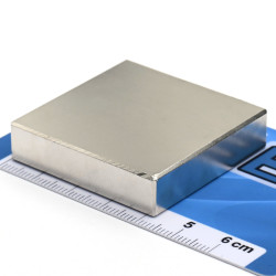42 x 42 x 10 / N38 - Neodimov magnet (NdFeB)