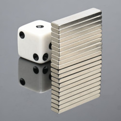 25 x 5 x 2 / N38 - Neodimov magnet (NdFeB)