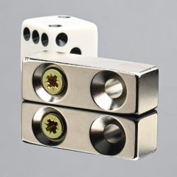 30 X 10 X 10 - D8,8/d4,3 / N38 - Neodimov magnet (NdFeB)