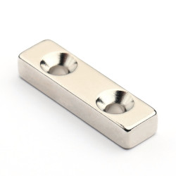 30 X 8 X 5 - D7/d3,5 / N38 - Neodimov magnet (NdFeB)