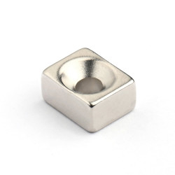 10 X 8 X 5 - D7/d3,5 / N38 - Neodimov magnet (NdFeB)