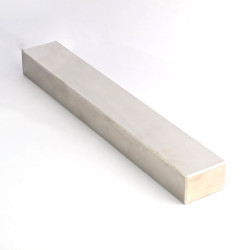 200 X 30 X 20 / N38 - Neodimov magnet (NdFeB)