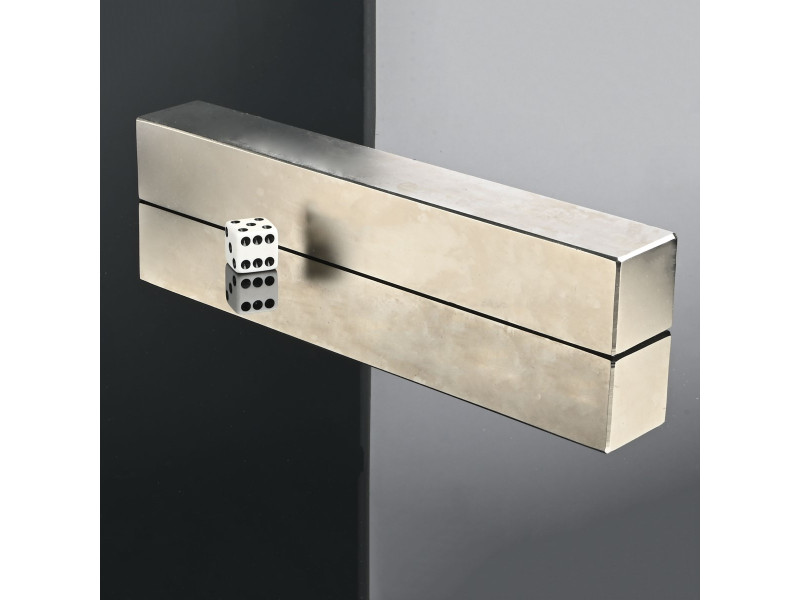 200 x 30 x 30 / N38 - Neodimov magnet (NdFeB)
