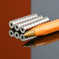 D6 x d2 x 2,5 / N38 - Neodimov magnet (NdFeB)