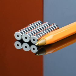 D7 x d1,5 x 3 / N35 - Neodimov magnet (NdFeB)