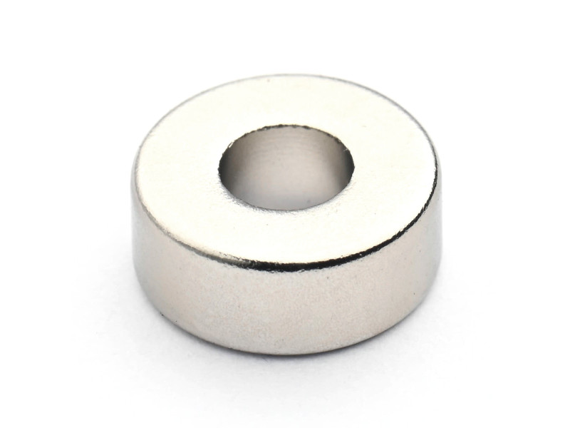 D10 x d4,3 x 4 / N38 - Neodimov magnet (NdFeB)