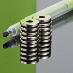 D17 x d6 x 2,5 / N42 - Neodimov magnet (NdFeB)