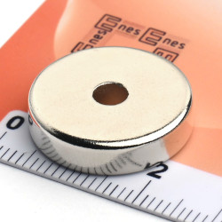 D20 x d4,2 x 5 / N38 - Neodimov magnet (NdFeB)