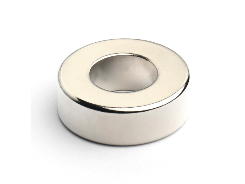 D24 x d12 x 8 / N38 - Neodimov magnet (NdFeB)