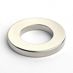 D32 x d18 x 4 / N38 - Neodimov magnet (NdFeB)