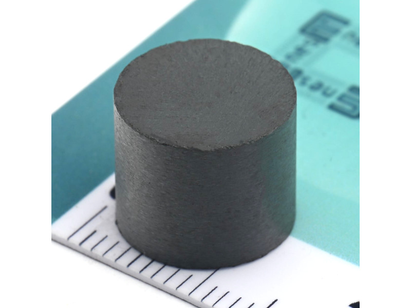 D12 x 10 / F30 - ferrit mágnes