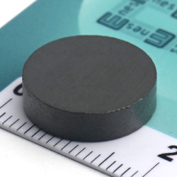 D15 x 4 / F30 - ferrittmagnet