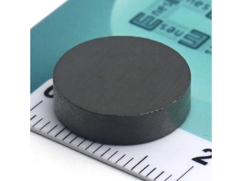 D15 x 4 / F30 - ferrittmagnet