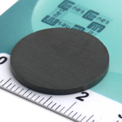 D20 X 1,5 / F30 - ferrit mágnes