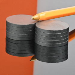 D30 x 3 / F30 - ferrittmagnet