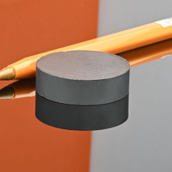 D36 x 10 / F30 - ferrittmagnet