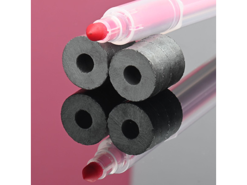 D14 x d5 x 4 / F30 - ferrittmagnet