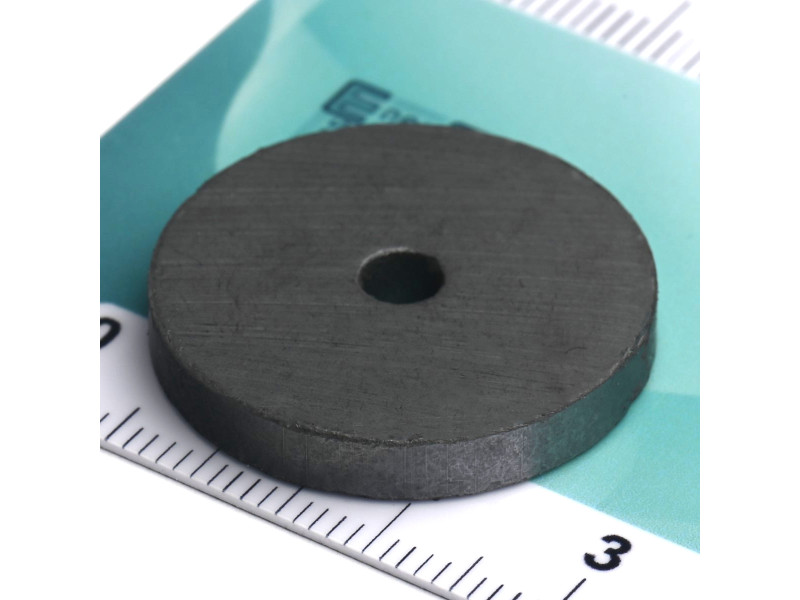 D25 x d4,1 x 4 / F30 - ferrit mágnes