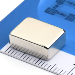 13 x 10 x 5 / N35 - Neodimov magnet (NdFeB)