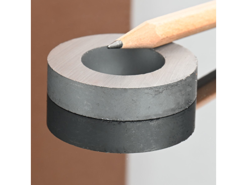 D39 x d22,5 x 9 / F30 - ferrit mágnes