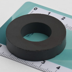 D36 x d18 x 8 / F30 - ferrit mágnes