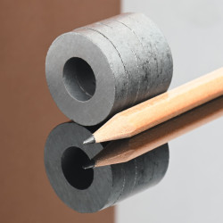 D27 x d12,6 x 5 / F30 - feritni magnet