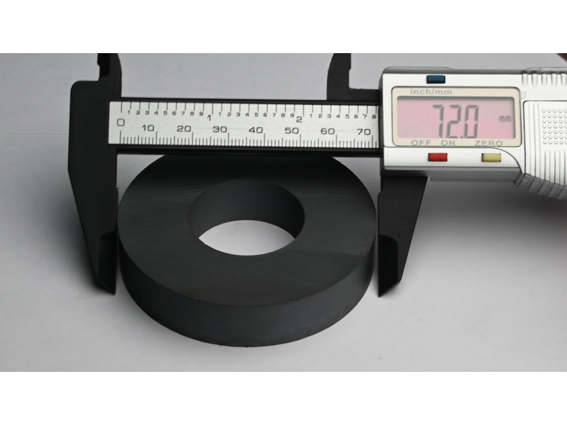 D72 x d32 x 15 / F30 - ferrittmagnet