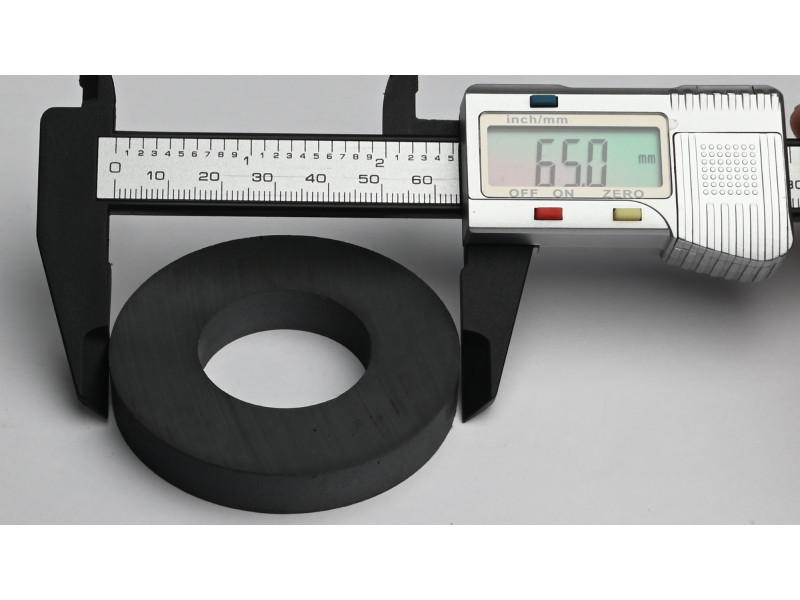 D65 x d32 x 10 / F30 - ferrit mágnes