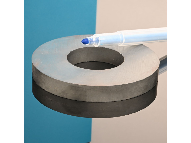 D100 x d45 x 13 / F30 - ferrittmagnet