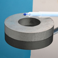 D100 x d45 x 18 / F30 - ferrittmagnet