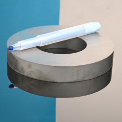 D120 x d60 x 18 / F30 - ferrittmagnet