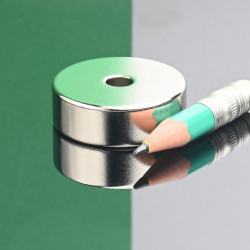 D30 x d6 x 10 / N38 - Neodímium mágnes (NdFeB)