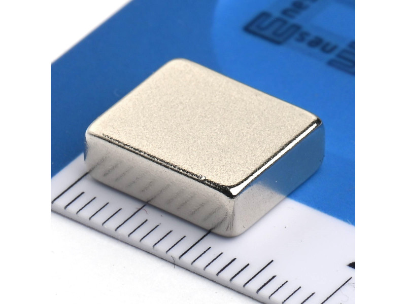 12 x 10 x 4 / N38 - Neodimov magnet (NdFeB)