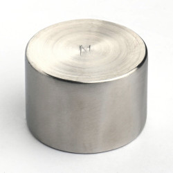 NdFeB Magnet mit Gehäuse D32 x 22 / N
