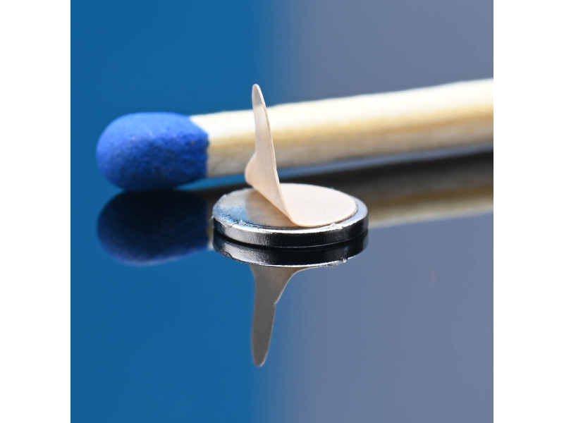 D6 x 0,75 / N38 - selvklebende magneter