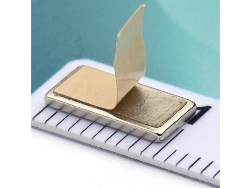 10 x 5 x 1 / N38 - Neodymiummagnet (NdFeB) / selvklebende, med tape 3M 467MP