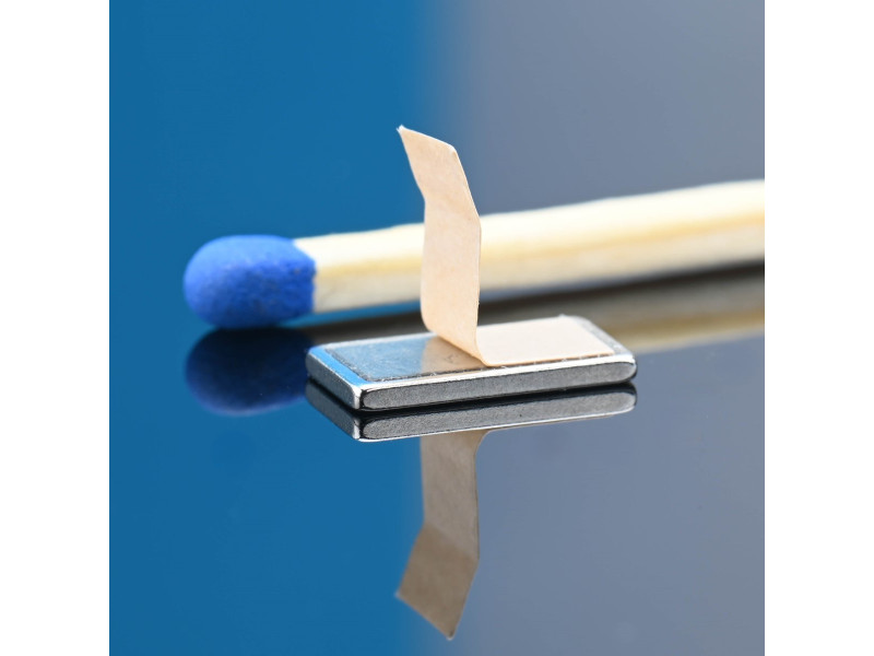 10 x 5 x 1 / N38 - Neodymiummagnet (NdFeB) / selvklebende, med tape 3M 467MP