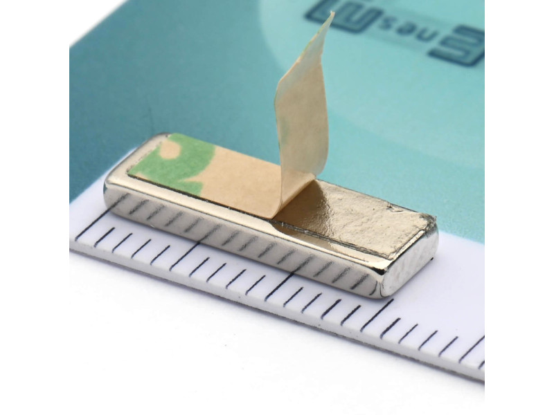 15 x 5 x 2 / N38 - Neodimov magnet (NdFeB) / samolepilni, s trakom 3M 467MP