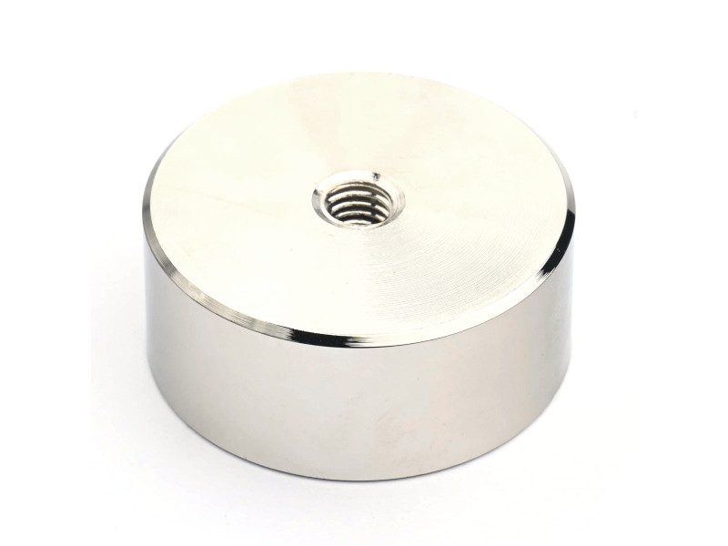 Magnet, priemer 35 mm, vnútorný závit M6, výška 15 mm, neodymový