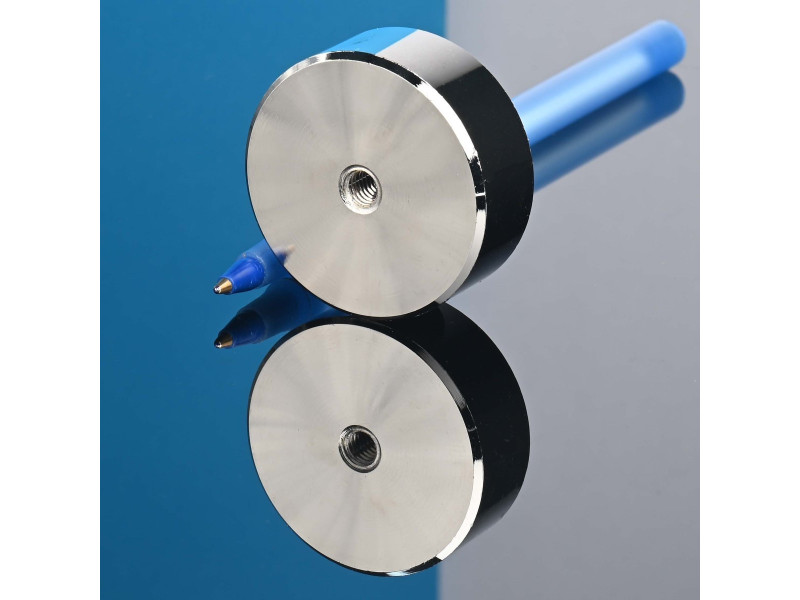 Magnet, diameter 40 mm, M6 innvendig gjenge, høyde 15 mm, neodymium