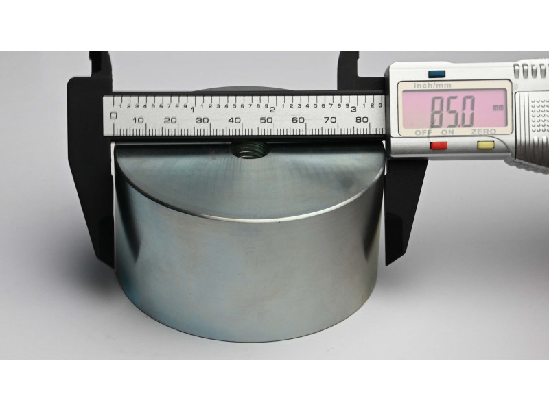 Magnet, diameter 85 mm, M12 innvendig gjenge, høyde 45 mm, neodymium
