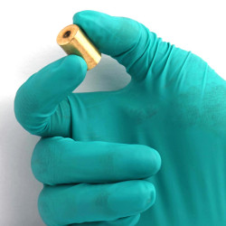 Pirinç gövde içinde mıknatıs, çap 13 mm, M4 iç dişli, yükseklik 20 mm, neodimyum