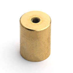 Magnet i messinghus, diameter 15 mm, M4 innvendig gjenge, høyde 20 mm, neodymium